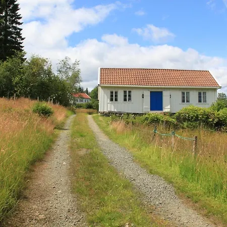 Lille Gjersdal - Et Unikt Opphold 100 Ar Tilbake I Tid Chalé